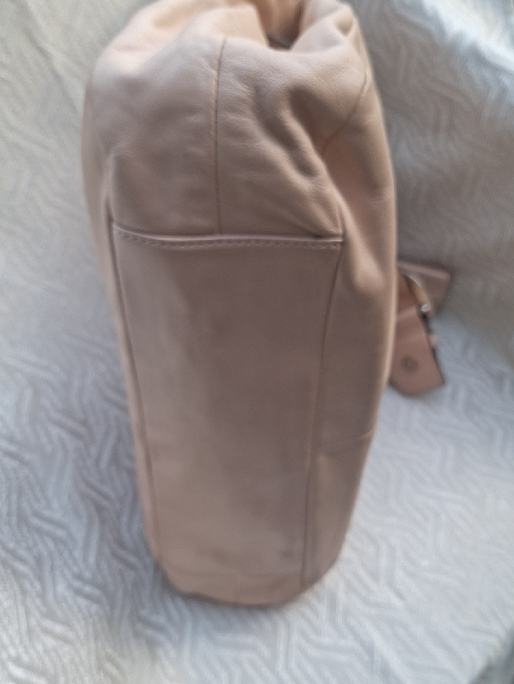 COACH Womenโs Soft Leather Shoulder Bag in Light Pink - Picture 12 of 12